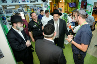 Rav Bender Visits CSSB 26-010